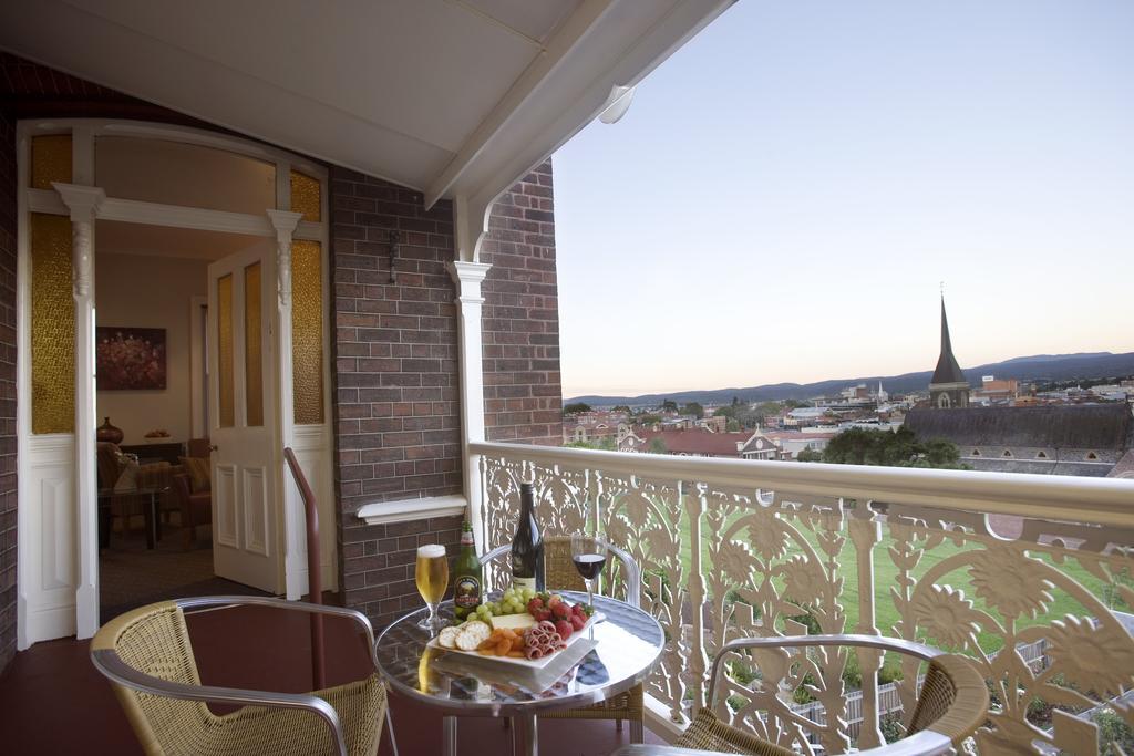 Auldington Hotel Launceston Esterno foto