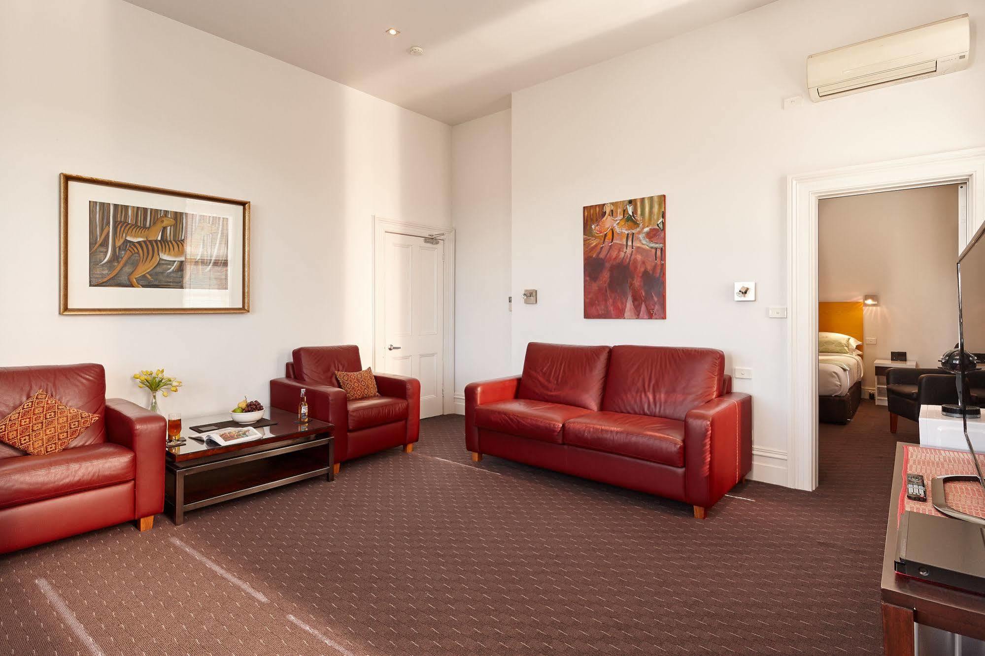 Auldington Hotel Launceston Esterno foto
