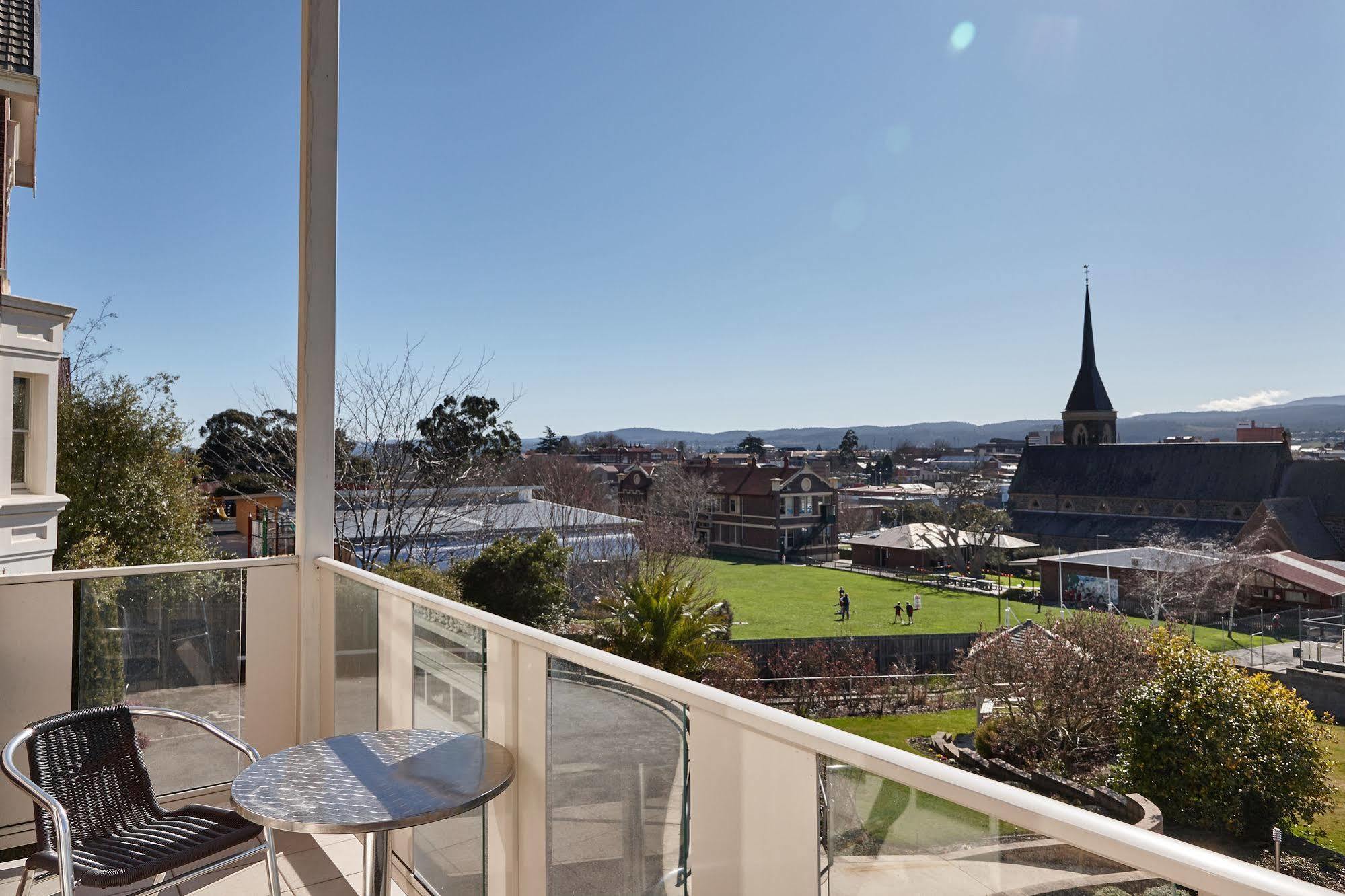 Auldington Hotel Launceston Esterno foto